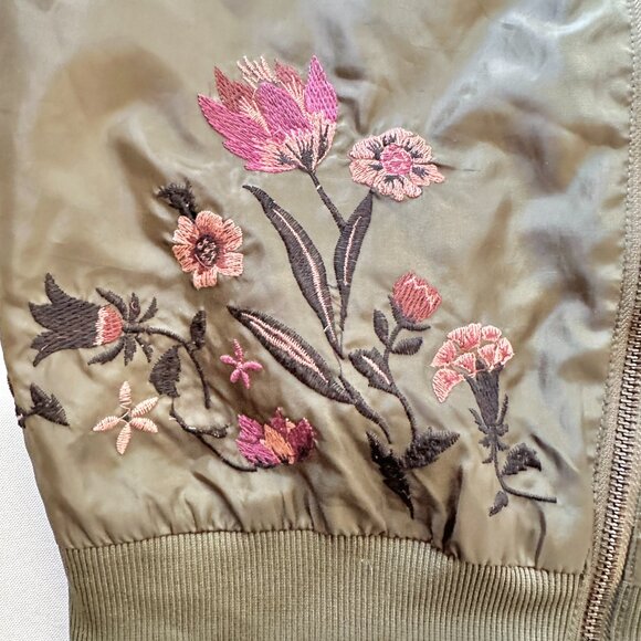 Guess Bomber Jacket Womens M Green Pink Floral Embroidered Shiny Boho Chic Y2K - Picture 5 of 15